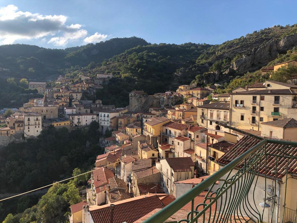 B&B Al Castello Castelmezzano Luaran gambar